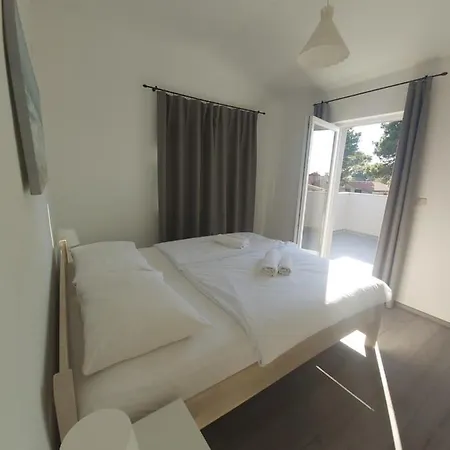 Apartment Mondo Vir